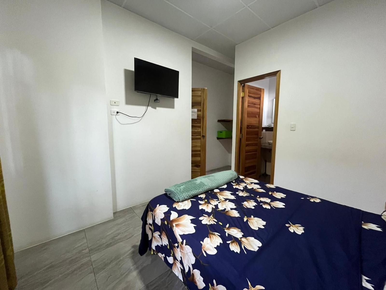 Monte Libano Suites Puerto López エクステリア 写真